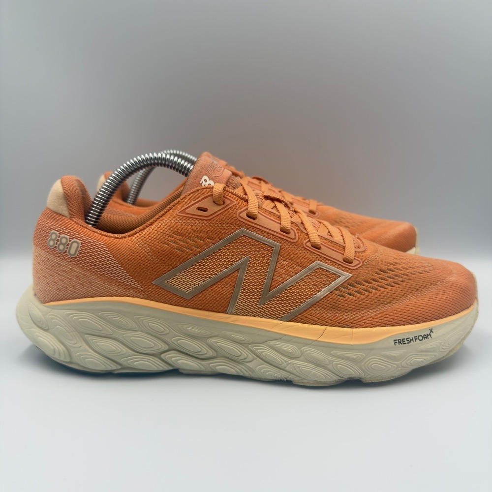 New Balance Fresh Foam X 880 v13 Womens Size 9.5 Running Shoes Orange